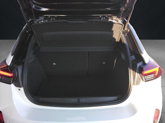 Vehicle image 10 Vehicle image 10