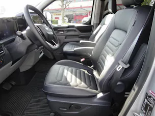 Ford Tourneo C Bus 320 L2 2.0 EcoBlue 170 Titanium