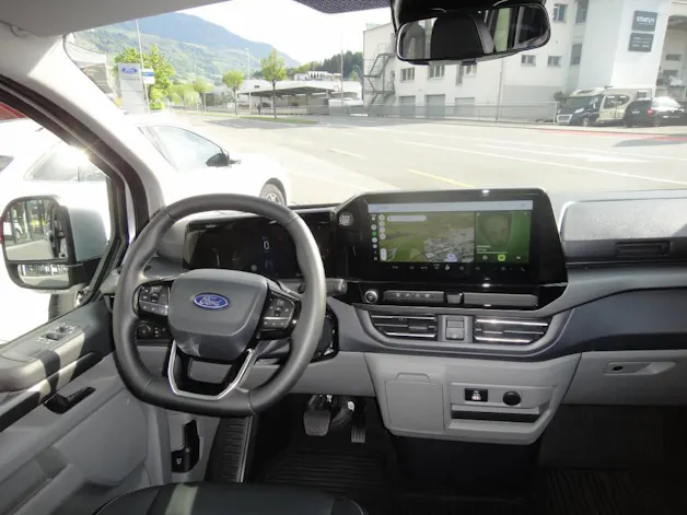 Ford Tourneo C Bus 320 L2 2.0 EcoBlue 170 Titanium
