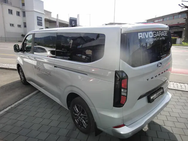 Ford Tourneo C Bus 320 L2 2.0 EcoBlue 170 Titanium