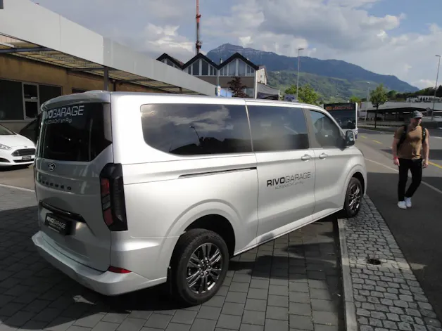 Ford Tourneo C Bus 320 L2 2.0 EcoBlue 170 Titanium