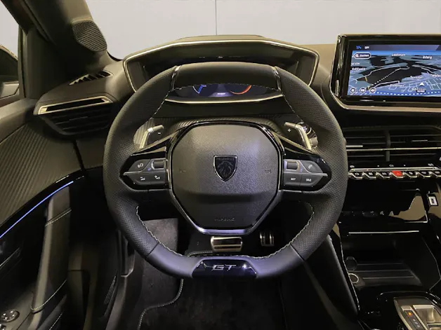 Peugeot 208 1.2 Hybrid GT