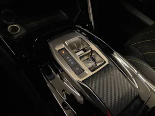 Peugeot 208 1.2 Hybrid GT