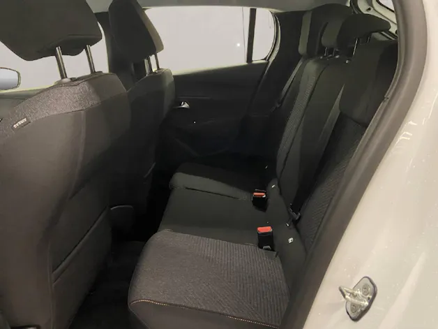 Peugeot 208 1.2 Hybrid Style