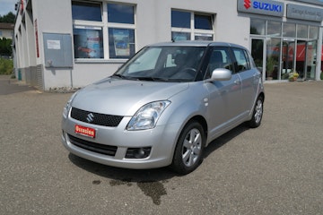 Vehicle image SUZUKI SWIFT 0
