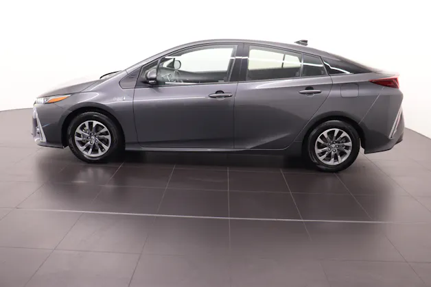 Toyota Prius 1.8 VVTi HSD Plug-In Solar / ab 1.99% Leasing bei Abschluss einer Protect Autoversicherung
