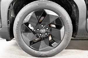 Vehicle image TOYOTA Urban Cruiser Trend AWD