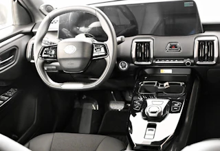 https://vehicle.imgix.net/3874189/9ee6b7d5-a773-42d9-9a16-33e842246c7d.jpg