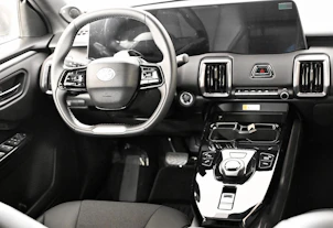 Fahrzeugbild TOYOTA Urban Cruiser Premium AWD