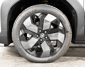 Fahrzeugbild TOYOTA Urban Cruiser Premium AWD