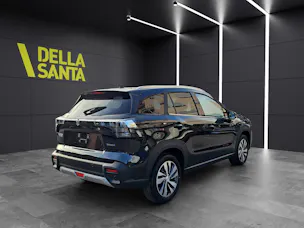Suzuki S-Cross 1.5 Compact Top Hybrid 4x4