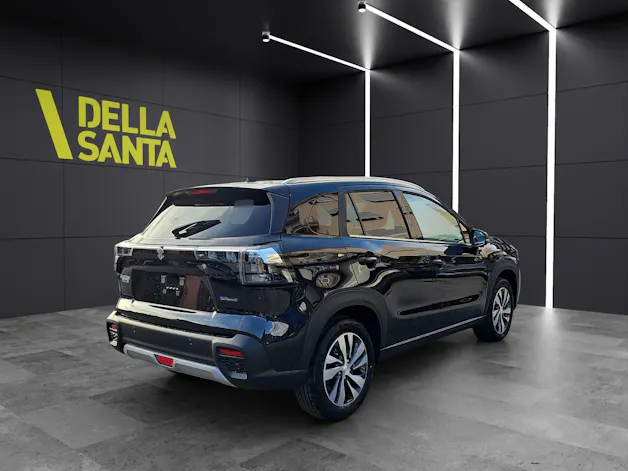 Suzuki S-Cross 1.5 Compact Top Hybrid 4x4