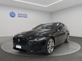 First vehicle image