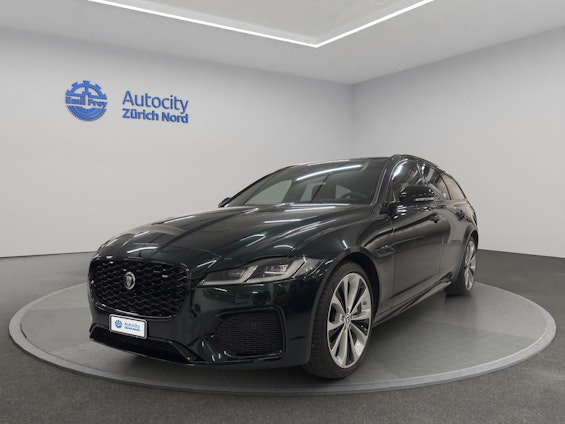 First vehicle image