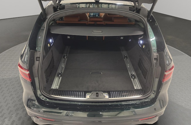 Vehicle image 12 Vehicle image 12