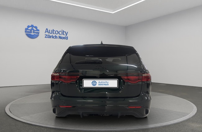 Vehicle image 3 Vehicle image 3