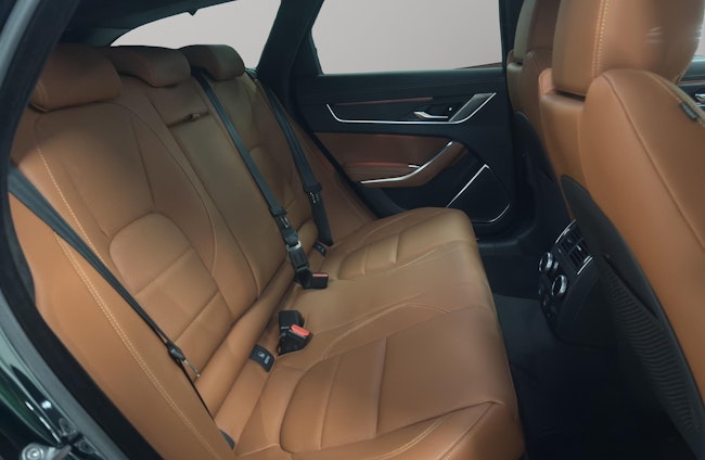 Vehicle image 10 Vehicle image 10