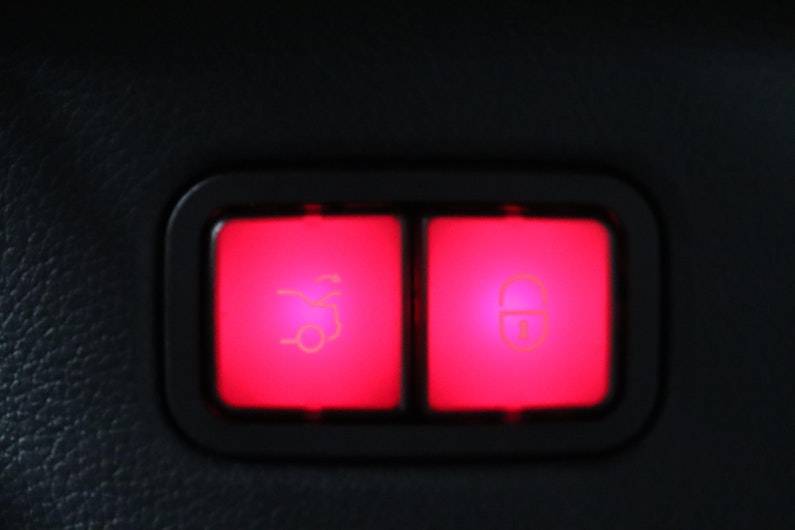 Vehicle image MERCEDES-BENZ S 580