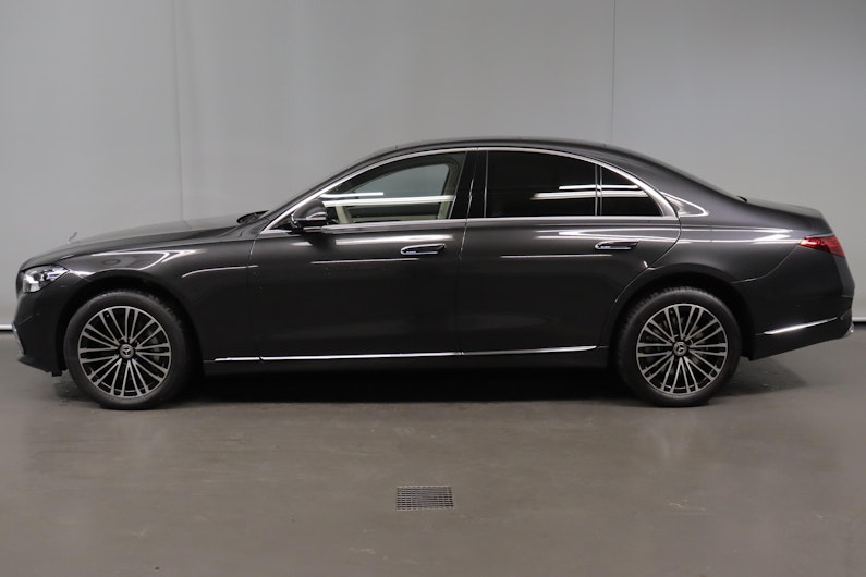 Vehicle image MERCEDES-BENZ S 580