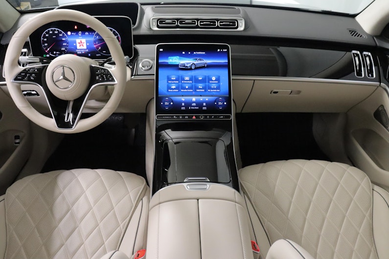 Vehicle image MERCEDES-BENZ S 580