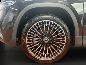 Mercedes-Benz EQA 300 4MATIC AMG Line