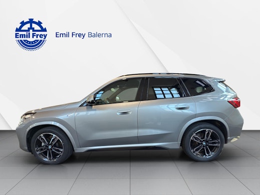 BMW X1 23i xDrive paddles 2