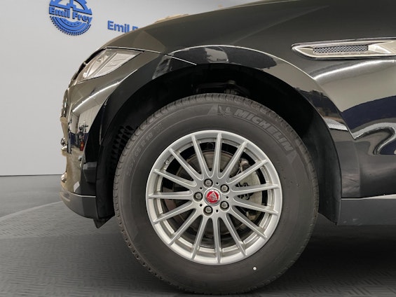 Vehicle image 12 Vehicle image 12