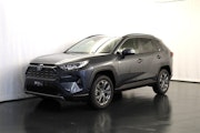 First vehicle image