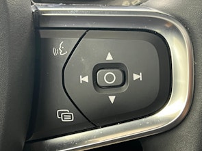 Vehicle image VOLVO C40 P8 Twin Recharge AWD / ab 3,99% Leasing inkl. 1 Jahr Protect Autoversicherung