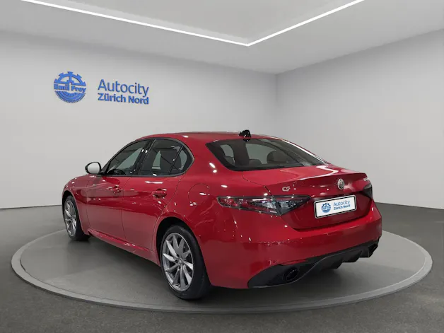 Alfa Romeo Giulia 2.0 Q4 Sprint Edition