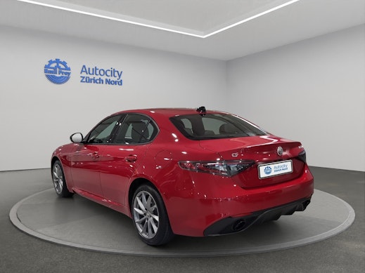 ALFA ROMEO Giulia 2.0 Q4 Sprint Edition 1