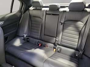 Vehicle image ALFA ROMEO Giulia 2.0 Q4 Sprint Edition