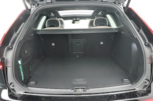 Vehicle image VOLVO XC60 2.0 T8 TE Ultra Bright eAWD