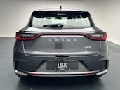 Vehicle image 4 Vehicle image 4