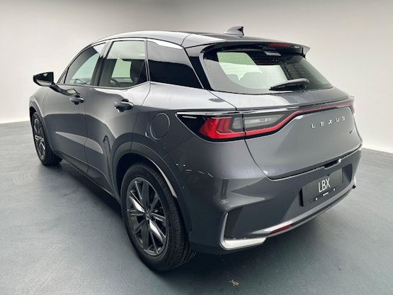 Vehicle image 3 Vehicle image 3