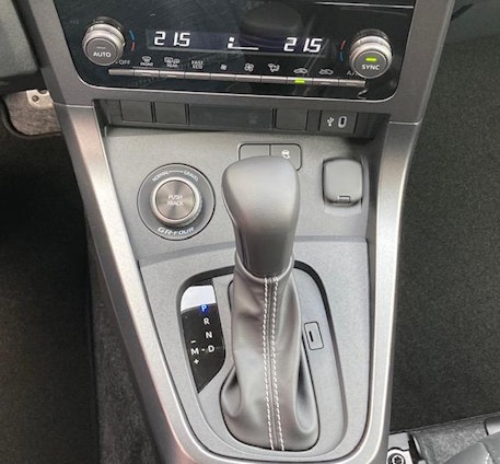 Vehicle image 10 Vehicle image 10