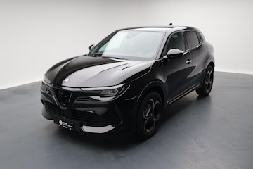 Fahrzeugbild ALFA ROMEO Junior 1.2 Ibrida Q4