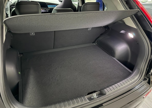 Vehicle image 12 Vehicle image 12