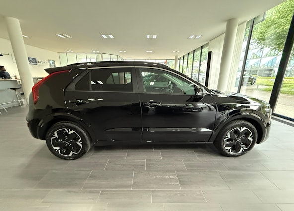 Vehicle image 8 Vehicle image 8