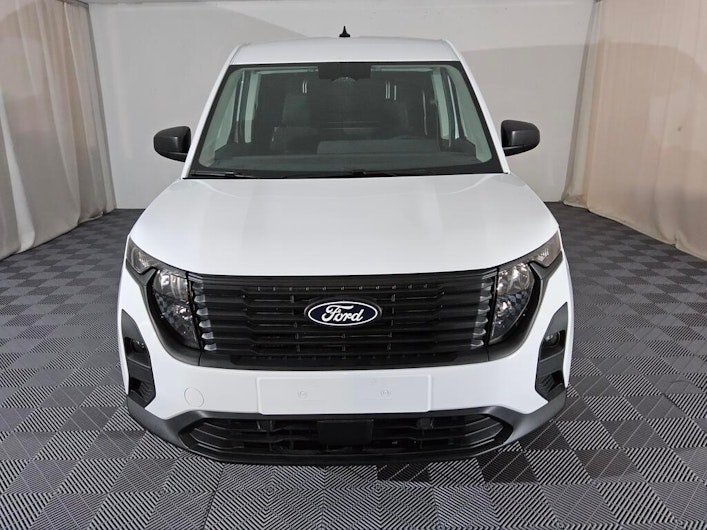 image du véhicule FORD E-C5 AIRCROSS ELEKTRO PLUS