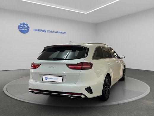 KIA Ceed SW 1.6 GDi Plug-in Hybrid Style 1