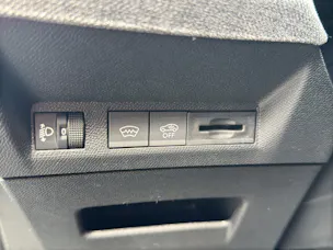 Peugeot 3008 1.2 Hybrid 145 Allure Premium