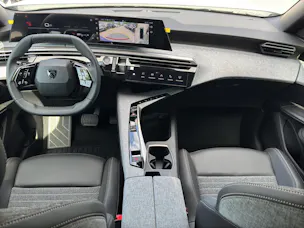 Peugeot 3008 1.2 Hybrid 145 Allure Premium