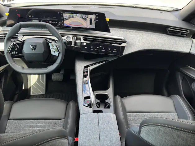 Peugeot 3008 1.2 Hybrid 145 Allure Premium