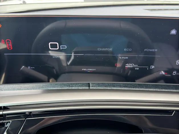 Peugeot 3008 1.2 Hybrid 145 Allure Premium