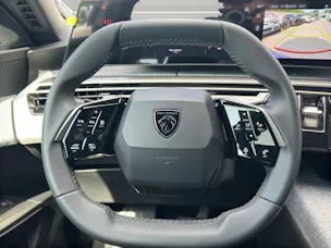 Peugeot 3008 1.2 Hybrid 145 Allure Premium