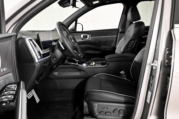 Vehicle image 2 Vehicle image 2