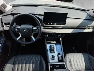 Mitsubishi Outlander 2.4 PHEV Instyle 4x4