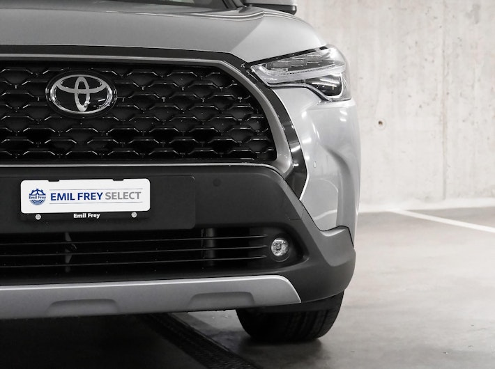 Vehicle image TOYOTA COROLLA CROSS