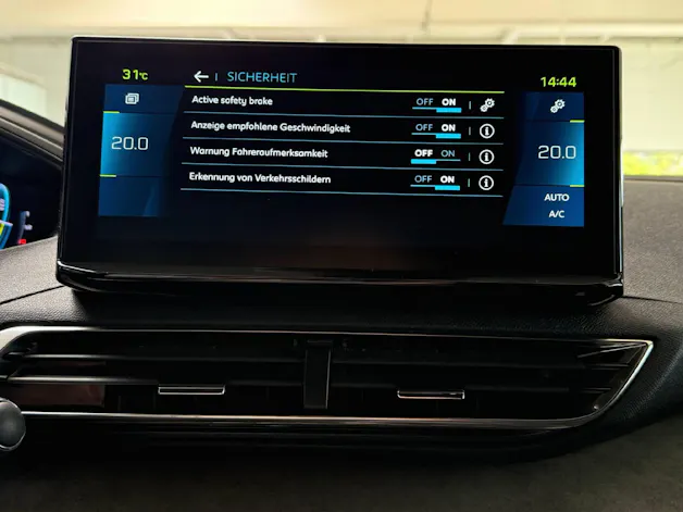 Peugeot 3008 1.6 Plug-in Hybrid GT